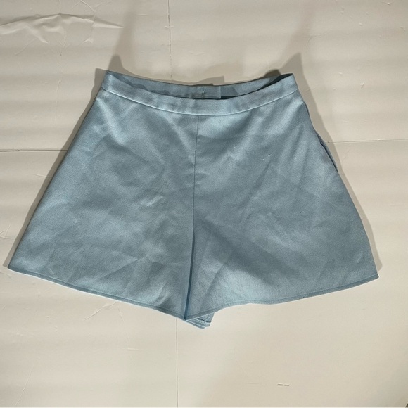 Blaque Label Dressy Flare Shorts size Medium . - Picture 7 of 8